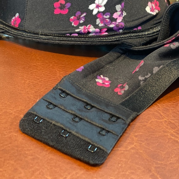 Plunge Bra - only worn once - Picture 2 of 7